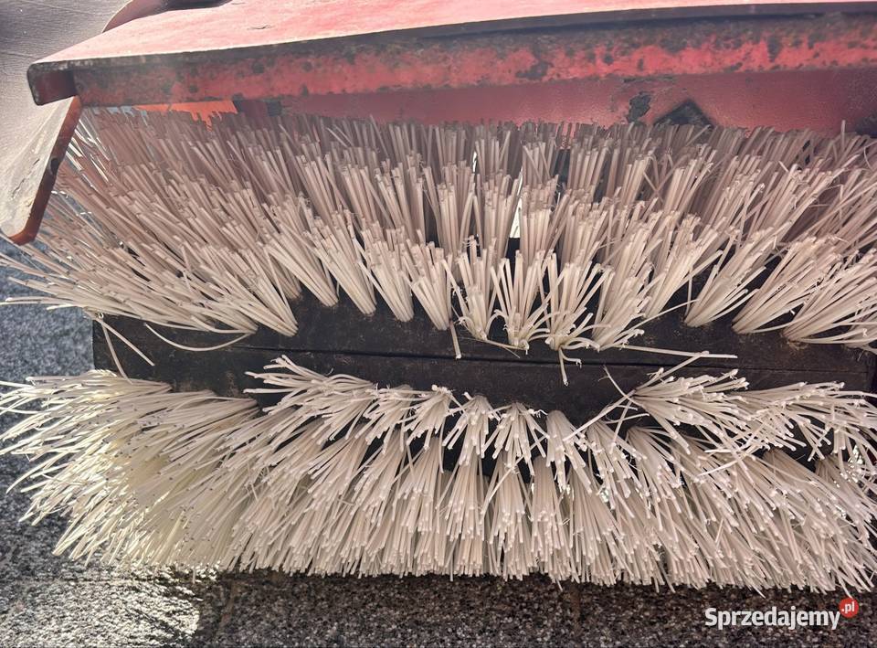 Zamiatarka spalinowa Hako Warszawa