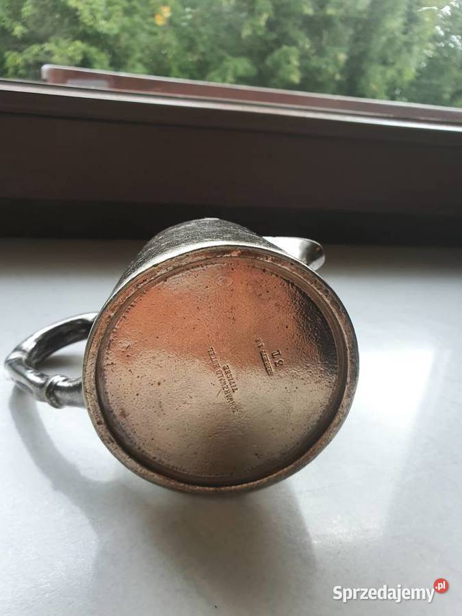 Stary ozdobny dzbanek z uchwytem z metalu w lubelskie Lublin