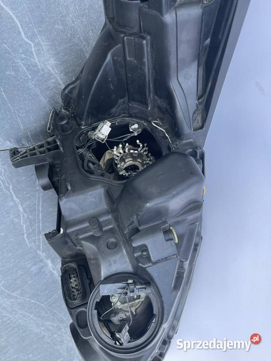 FORD C KOMPLET LAMP BIXENON Ostroróg