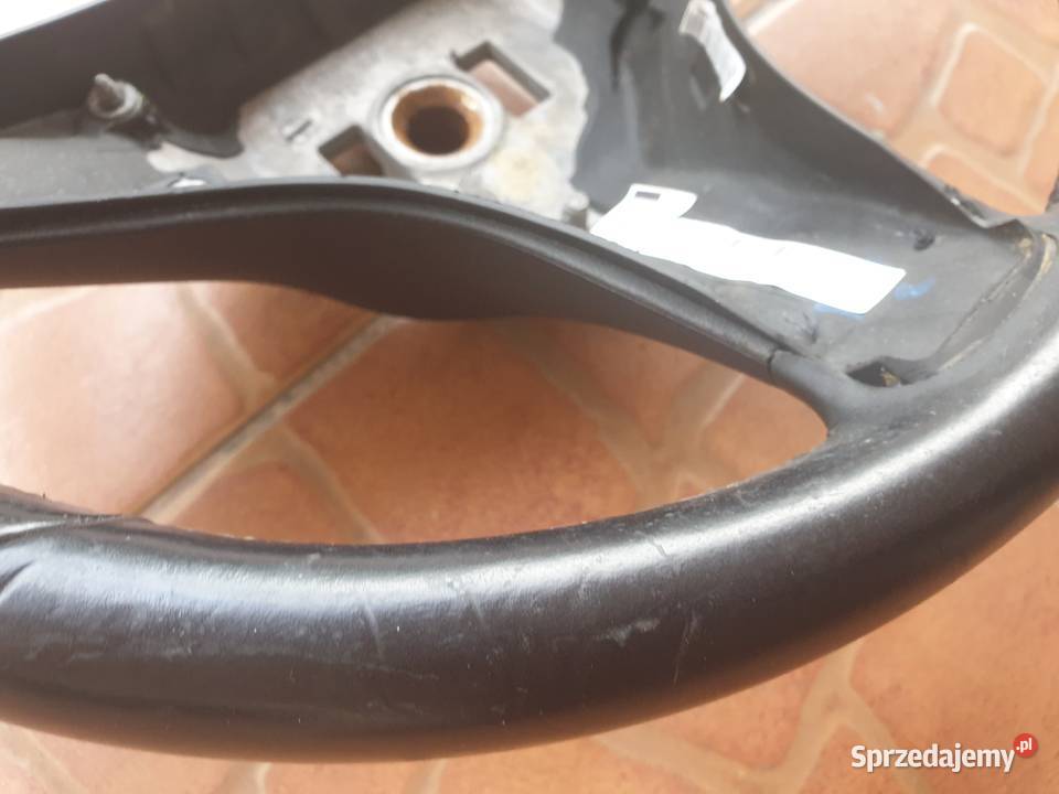 MERCEDES Eklasa W207 kierownica skórzana