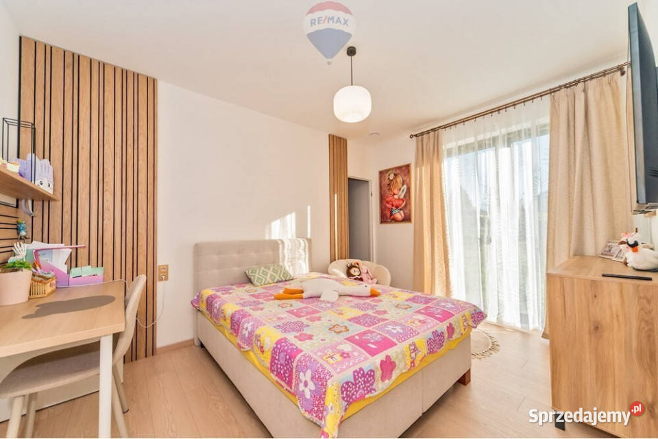 Parterowy przestronny dom Dębowiec