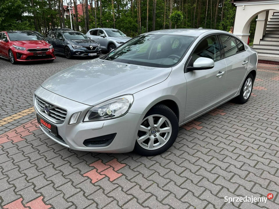 Volvo S60 16 T3 benzyna 150 Xenony Podgrzewane