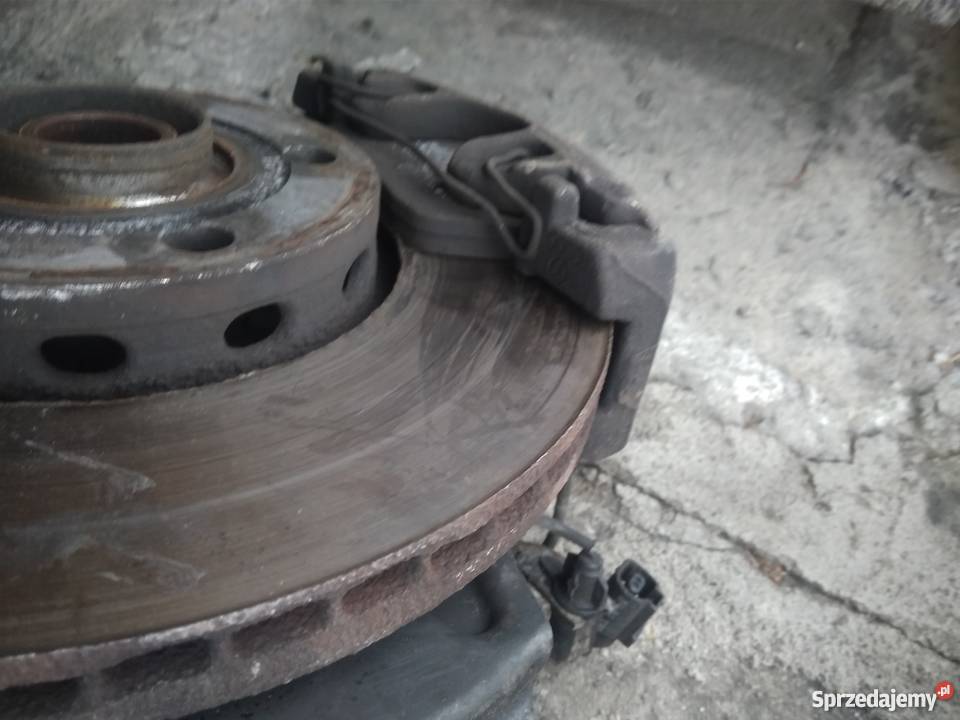 Audi A4 B6 Tarcza klocki zacisk zwrotnica wahacz osobowe