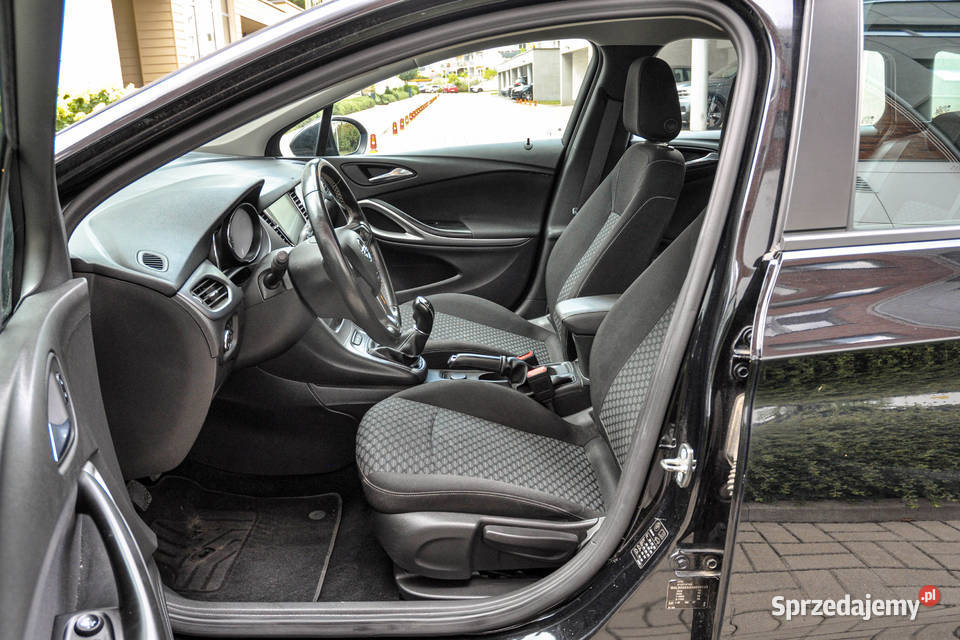 Opel Astra K 16CDTI 2017 r 151