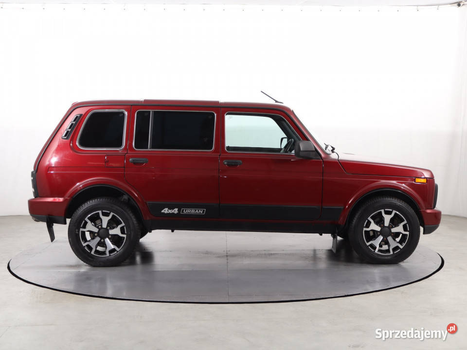 VAZLada Niva 17 i światła przeciwmgielne Katowice sprzedam