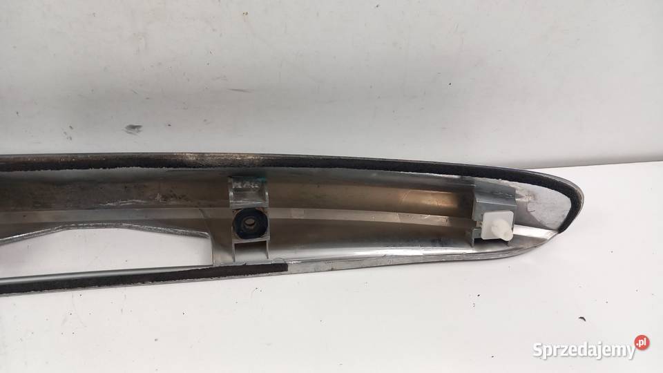 HONDA CIVIC VII HB BLENDA CHROM KLAPY TYŁ Zbierkowo