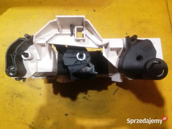 panel nawiewu ogrzewania Skoda Felicja r9401