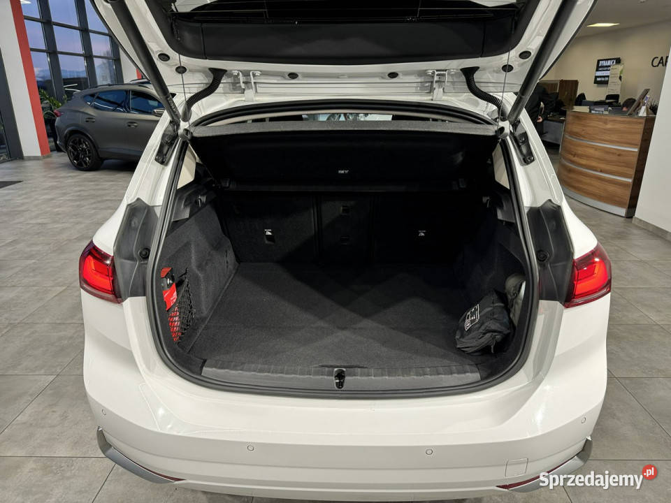 BMW Active Tourer 218i 15 136 automat 2022 r ESP Myślenice