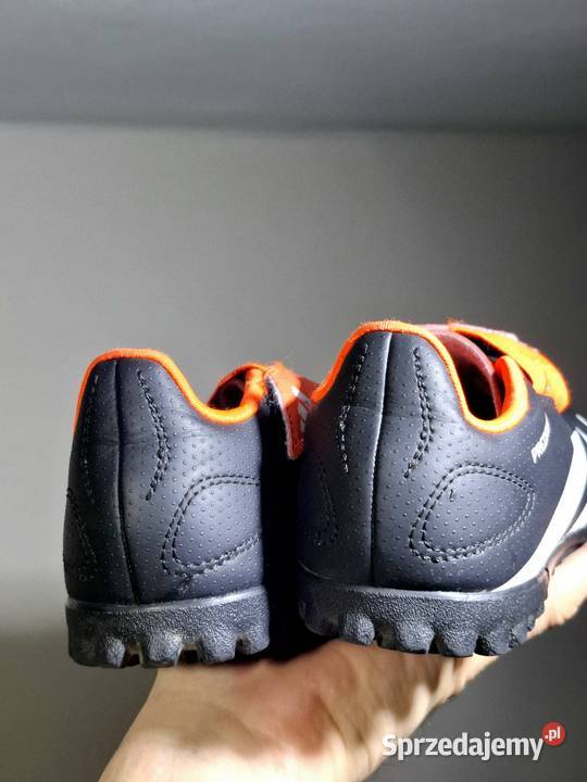 Buty 33 piłkarskie korki turfy adidas Predator małopolskie sprzedam