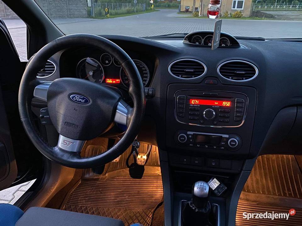 Ford Focus St mk2 Skała