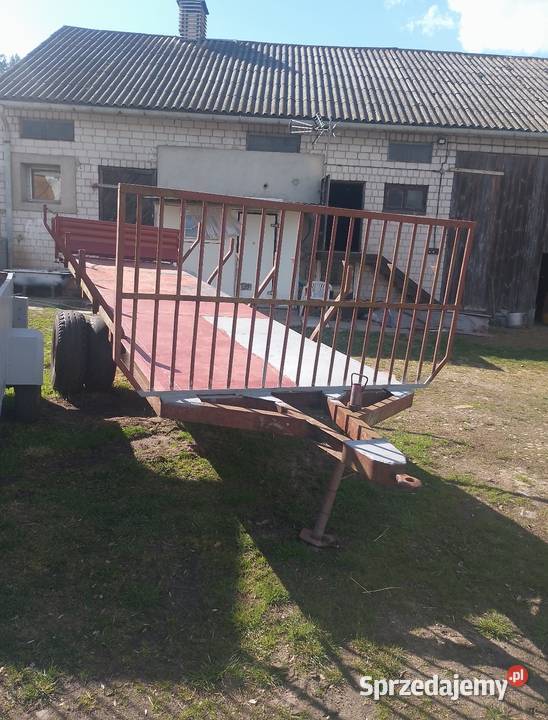 przyczepa na baloty laweta Bogdanów