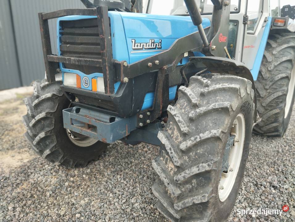 Ciągnik landinii 9080 z ładowaczem Landini Rawica Nowa