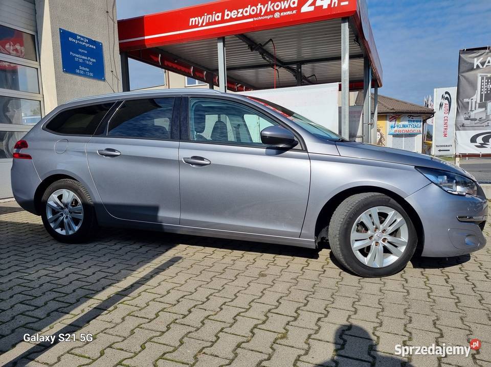 Peugeot 308 II 16 HDI 120 skóra panoramiczny