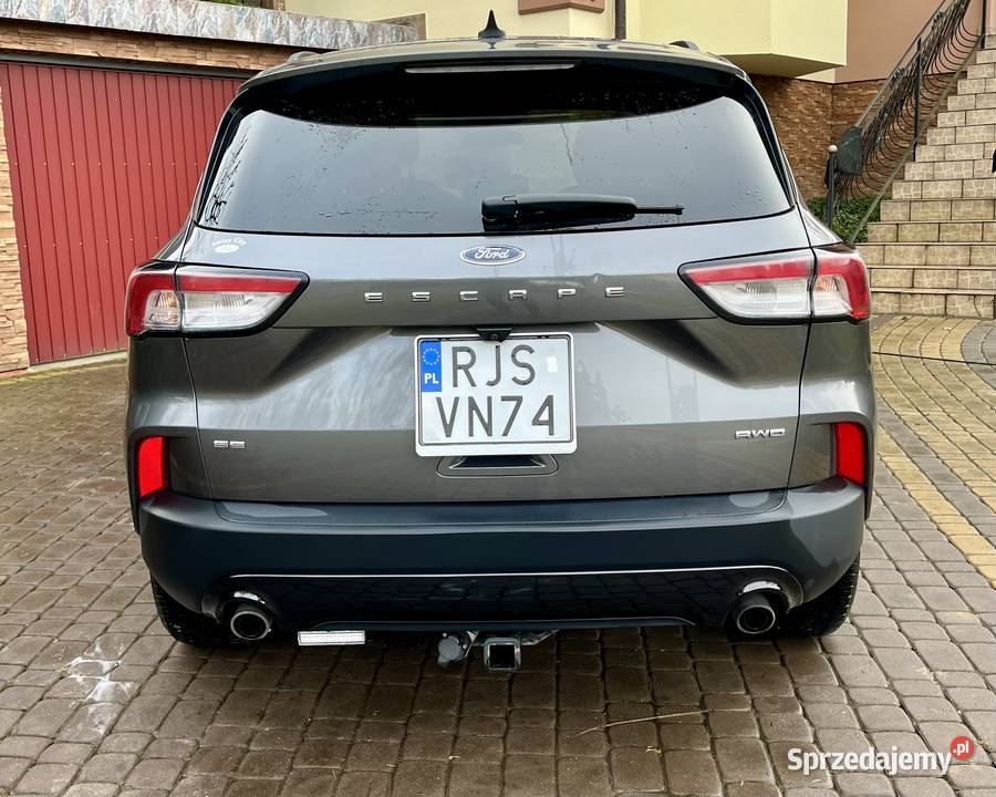 Ford Escape Kuga 2021 15 4x4 panorama skóra 19 aluminiowe felgi Łężyny sprzedam