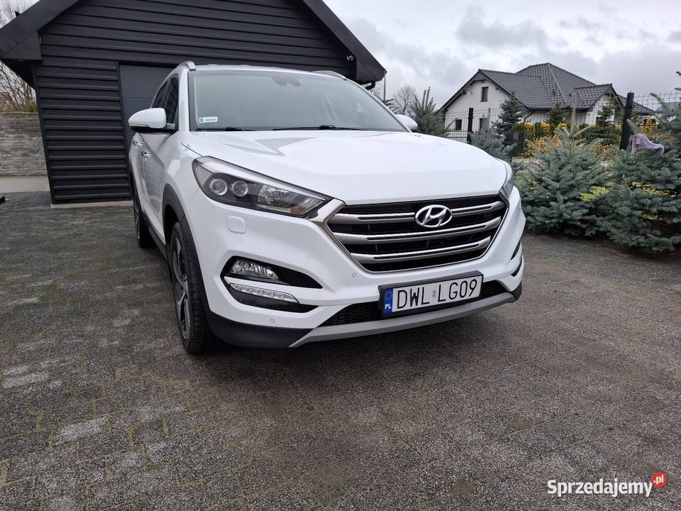 Samochód osobowy tempomat Wołów