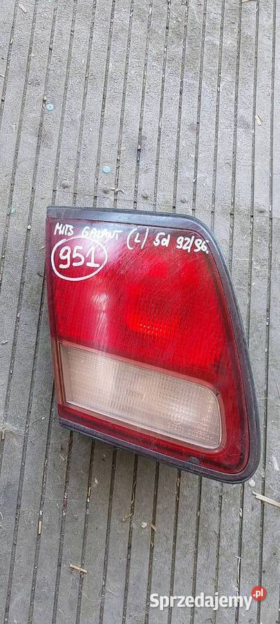 Mitsubishi Galant lampa tył na klapę lewa prawa Byków