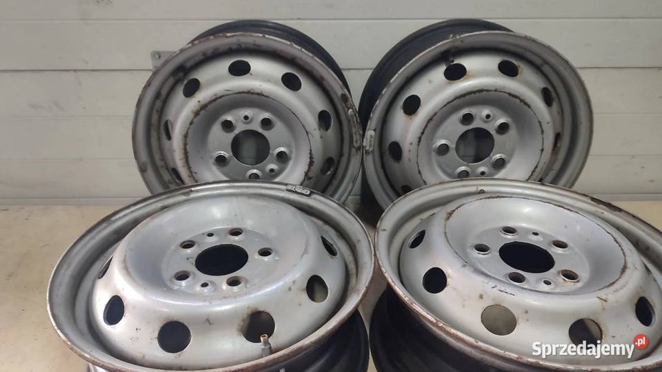 41RB2 FELGA STALOWA 5X118 6JX15H ET68 Iveco Dystanse Włoszczowa