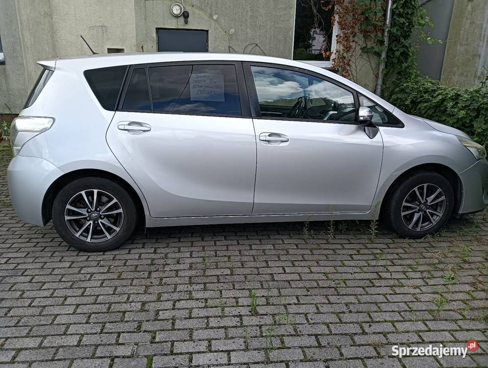 Toyota Verso 2013 Rok produkcji 2013 Verso Kędzierzyn-Koźle