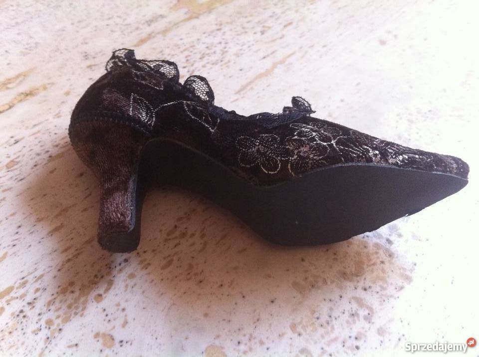 Bucik na pierścionki przesylka pomorskie Miłobądz sprzedam