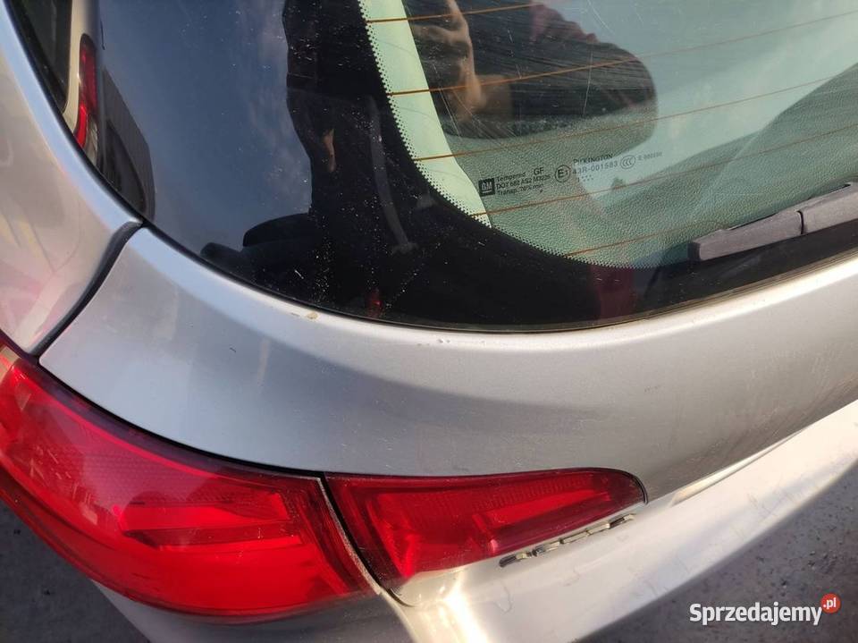 KLAPA OPEL ASTRA J Z176 Lipno