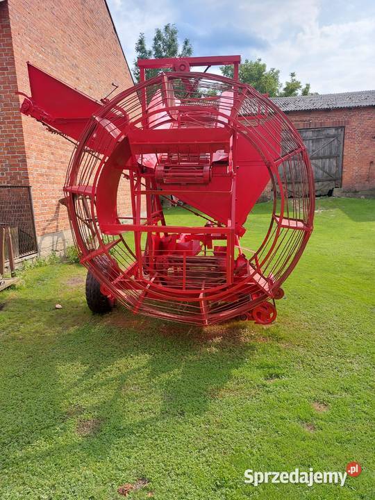 Wyorywacz do buraków przystosowany do kozlka