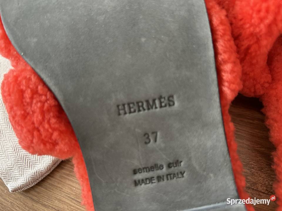 Pomarańczowe futrzane klapki Hermes rozmiar 37 pomorskie Gdańsk