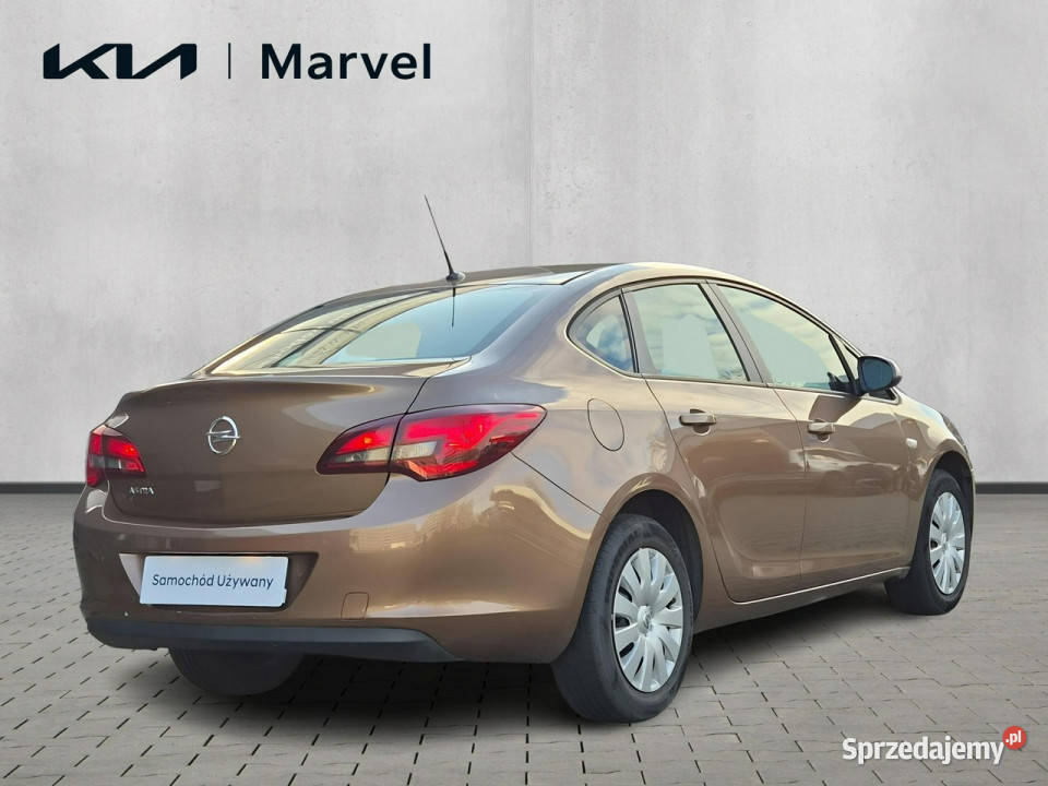 Opel Astra 14 100 ACTIVE 5MT Serwisowany Rok produkcji 2015 Łódź sprzedam