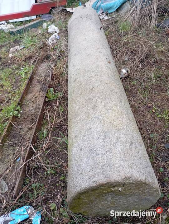 Filar słup granitowy Skoroszyce