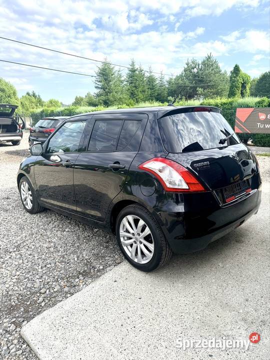 Suzuki Swift Benzyna 2013r 1250cm3 Swift Tomaszów Lubelski sprzedam