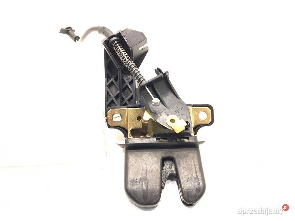 ZAMEK KLAPY TYŁ AUDI A4 B6 SedanLimuzyna sprzedam