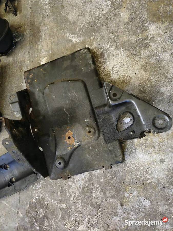 Półka akumulatora audi 80 v6 Legnica