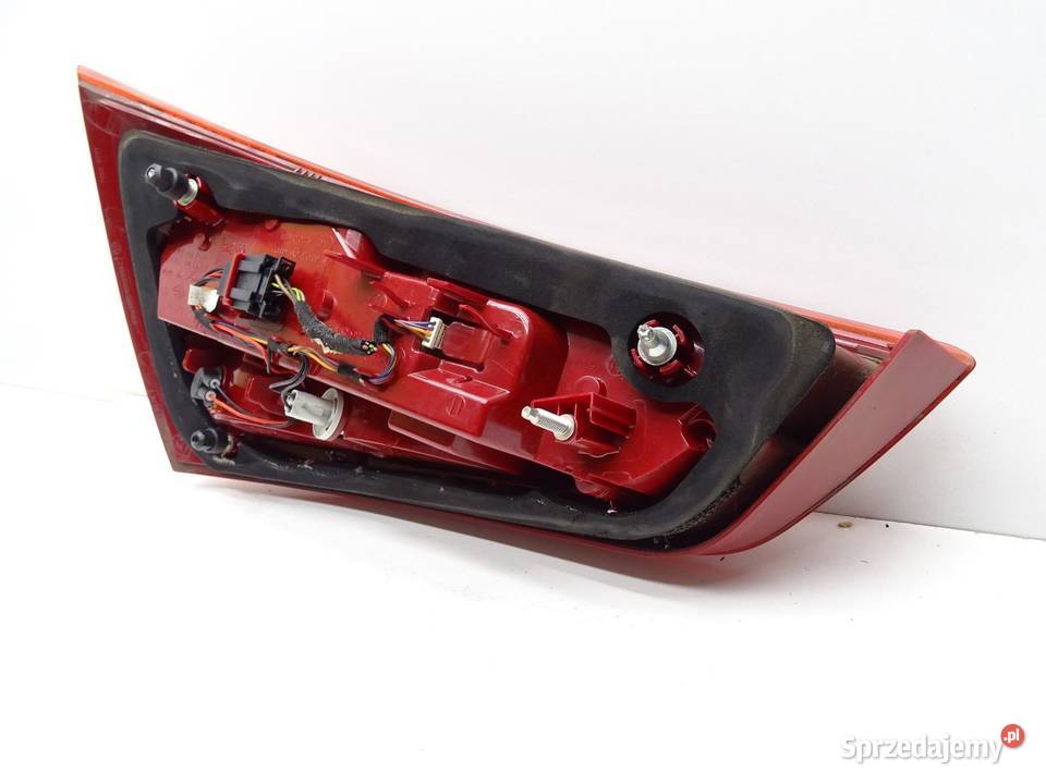 LAMPA PRAWA PRAWY TYŁ TYLNA 8X0945094E AUDI A1