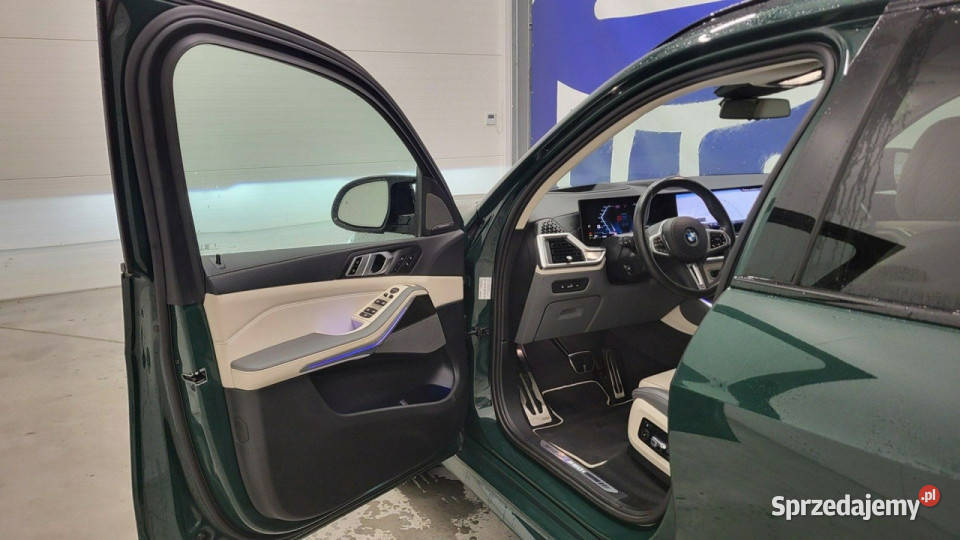 BMW X5 M 60i mHEV sportaut gniazdo USB Grójec