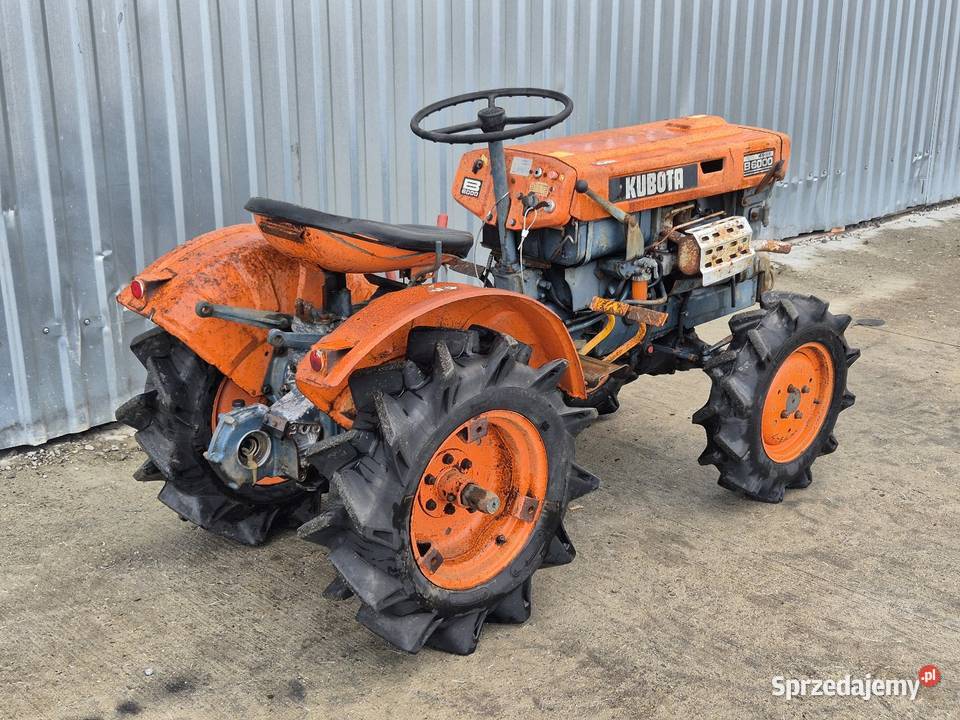 Traktorek traktor KUBOTA B6000D 44 14 Małuszyn