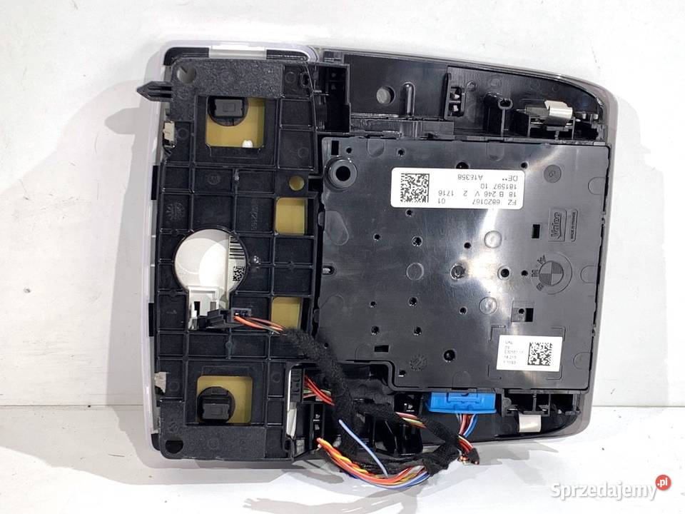 LAMPA SUFITOWA BMW F48 6820167 Crossover WNĘTRZA