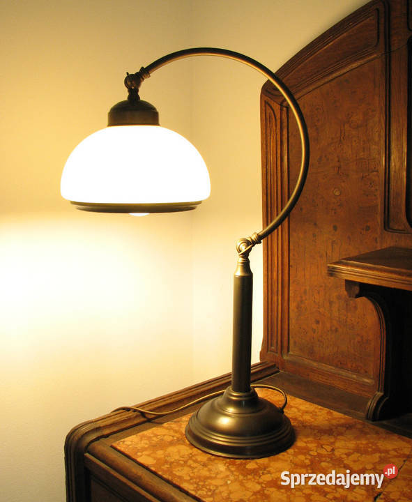 Mosiężna lampka stołowa regulowana