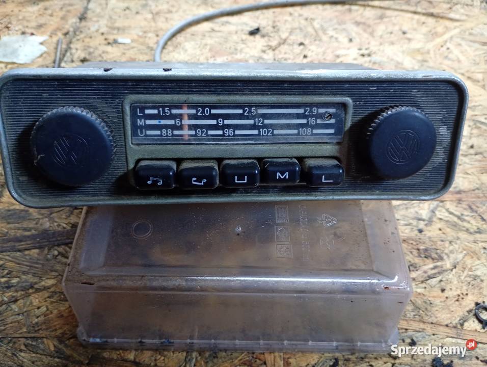Radio samochodowe VW Santana klasyk Poręba Średnia