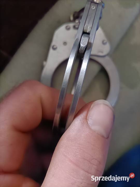 Sprzedam kajdanki kelmet Sędziszów Małopolski