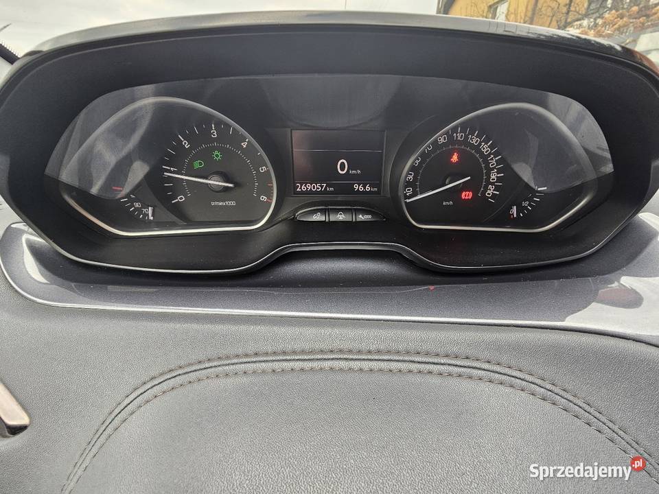 Sprzedam Peugeot 208 16 ehdi 115 klimatyzacja Kłodawa sprzedam