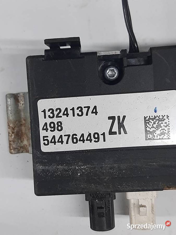 Opel Insignia A Astra J wzmacniacz antenowy Ksawerów