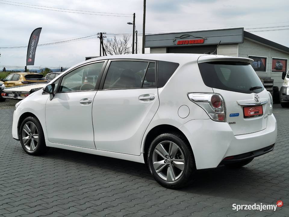 Toyota Verso 7Oosobowa 16Diesel Zadbana wspomaganie kierownicy Verso Zarszyn