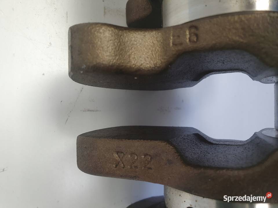 Volvo XC90 24 D5 163 WAŁ KORBOWY Chełm