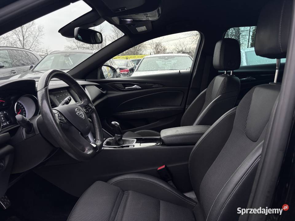 Opel Insignia Sports Tourer 2020 Kombi Warszawa