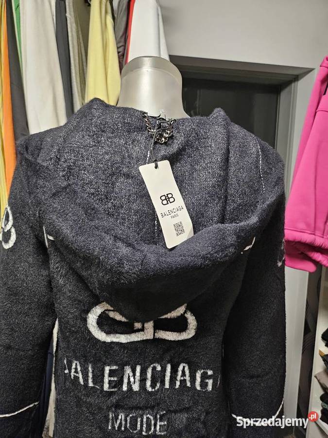 Alpaka Balenciaga czarny Mucharz