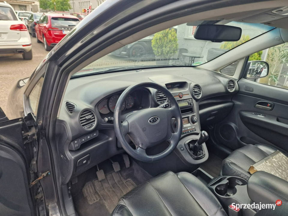 Kia Carens 20 Benzyna 144 Skóra Klima Grzane isofix Carens Słupsk