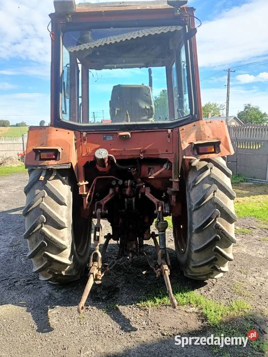 Mtz 82 z ładowaczem czołowym zarejestrowany Górki Duże