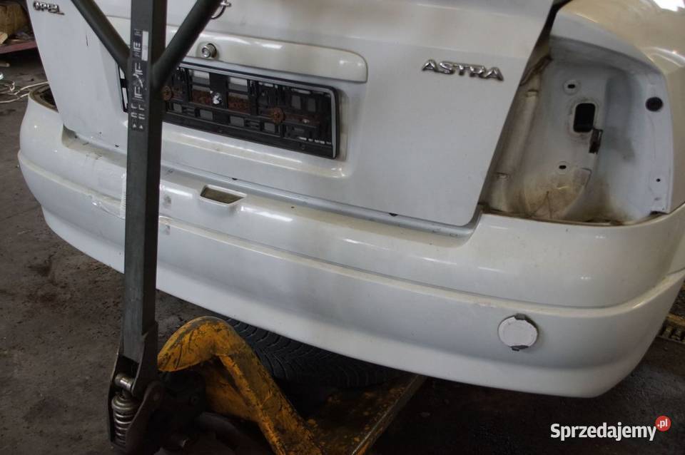ZDERZAK TYŁ OPEL ASTRA G 10L BIAŁY Lipno