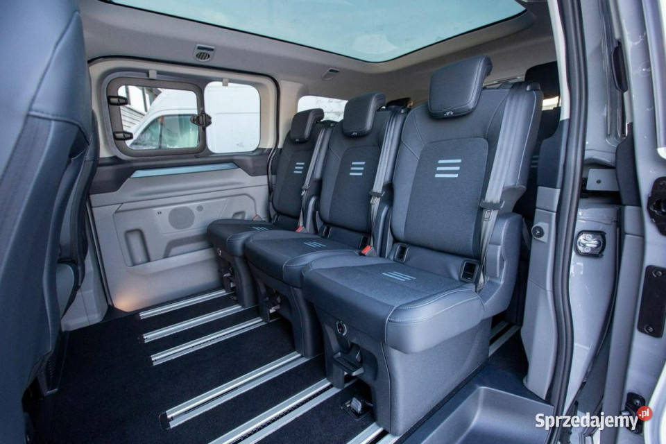 Ford Tourneo Custom 320 L2H1 VA Automat Active diesel Jarocin