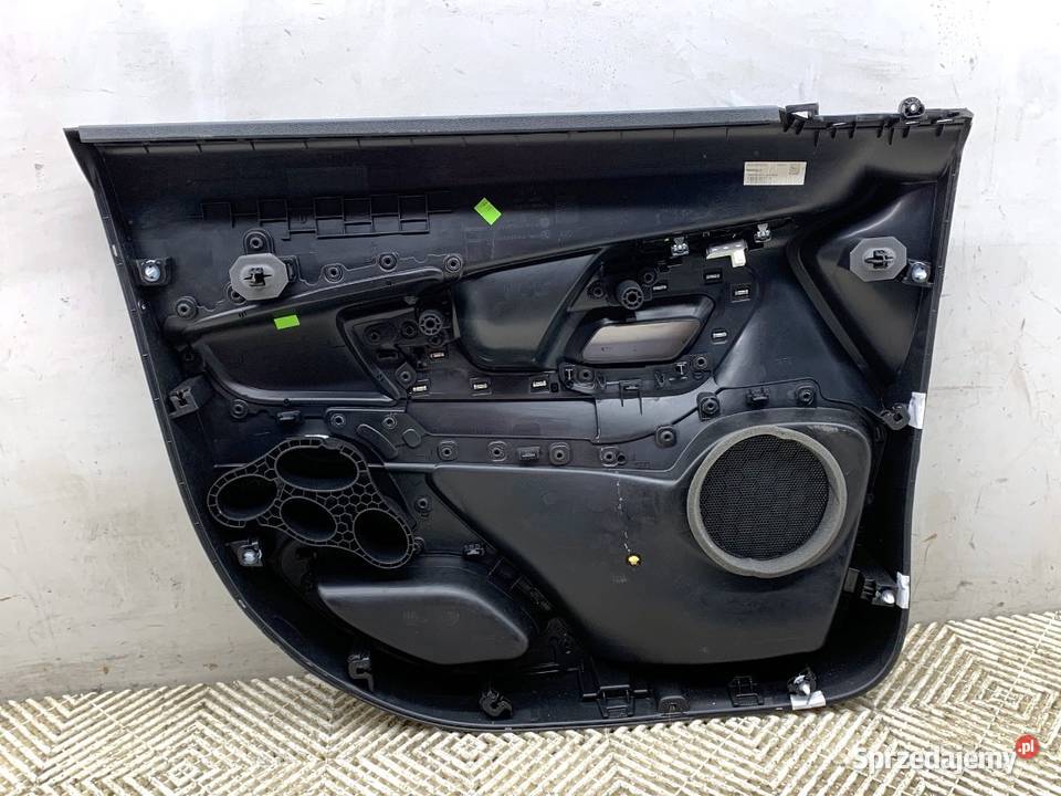 BOCZEK DRZWI PRAWY PRZÓD OPEL COMBO D Van