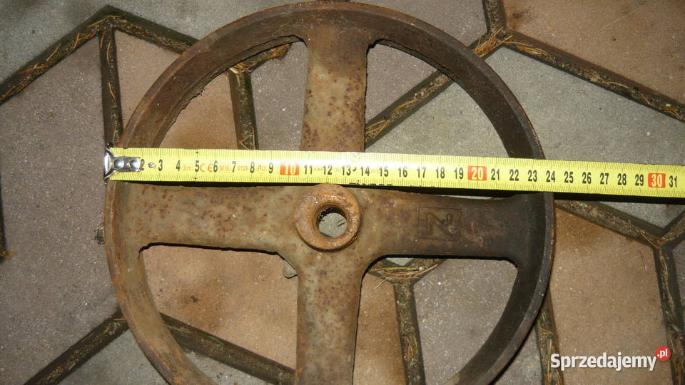 Koła metalowe stare koło żeliwne żelazne Sokółka